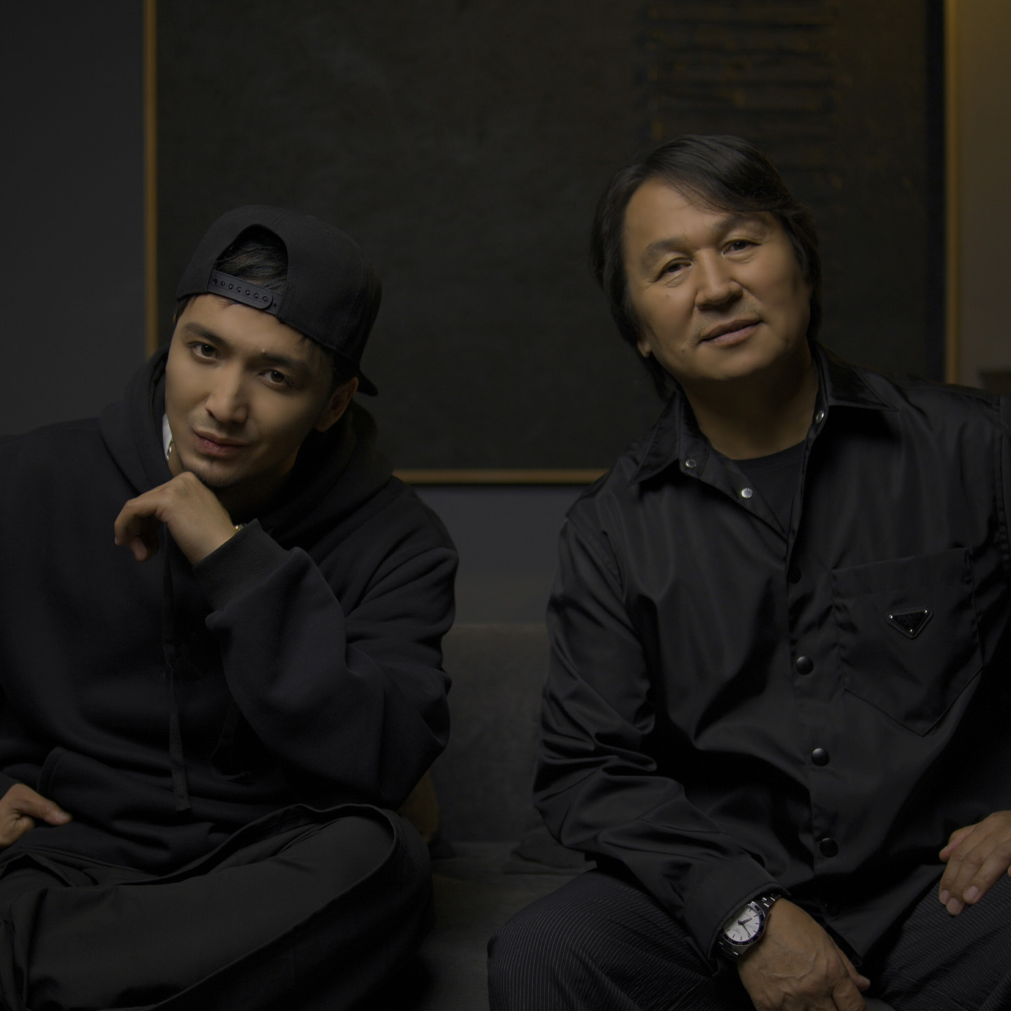 Өкше киген сексуалды сәбилер Жалаңаш Аманда Стил